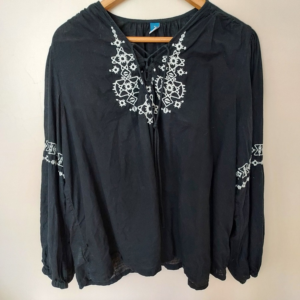 Old Navy LS Sarah Slub Black Embroidered Boho Peasant Blouse XL Dark Cottagecore